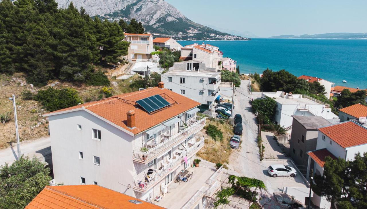 Sea And Mountain View Apartments Duće Eksteriør billede